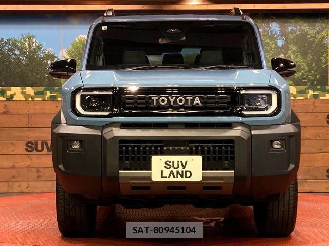 Toyota Land Cruiser FJ 2026-06 8366566-13