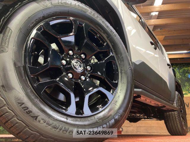 Toyota Land Cruiser FJ 2026-06 8366568-12