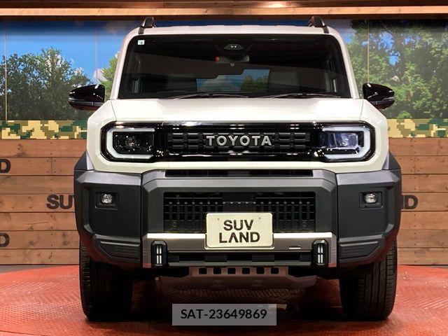 Toyota Land Cruiser FJ 2026-06 8366568-13