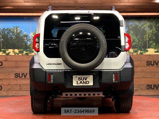 Toyota Land Cruiser FJ 2026-06 8366568-14