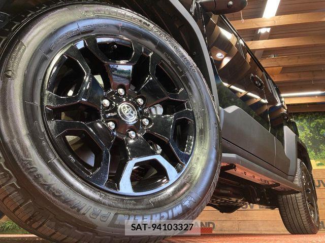 Toyota Land Cruiser FJ 2026-07 8366573-12