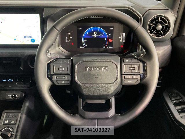Toyota Land Cruiser FJ 2026-07 8366573-7
