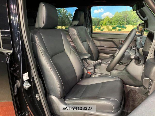 Toyota Land Cruiser FJ 2026-07 8366573-8