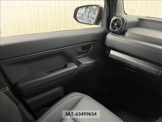 Toyota Land Cruiser FJ 2026-07 8366567-10