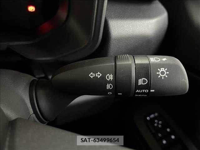 Toyota Land Cruiser FJ 2026-07 8366567-14