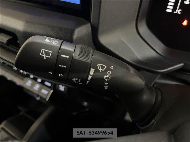 Toyota Land Cruiser FJ 2026-07 8366567-15