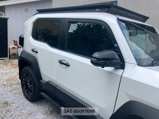 Toyota Land Cruiser FJ 2026-06 8371768-5