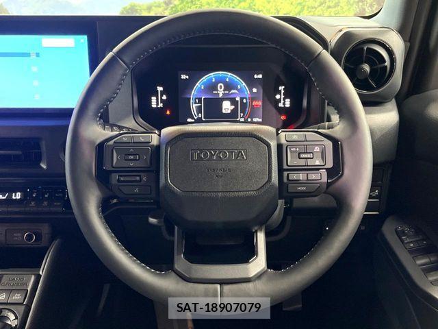 Toyota Land Cruiser FJ 2026-07 8438282-11