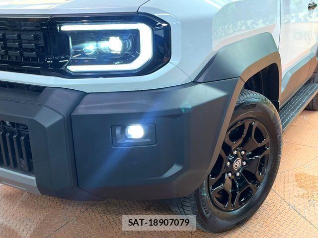 Toyota Land Cruiser FJ 2026-07 8438282-12