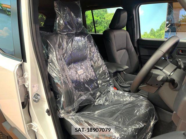 Toyota Land Cruiser FJ 2026-07 8438282-8