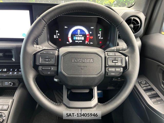 Toyota Land Cruiser FJ 2026-07 8438279-10