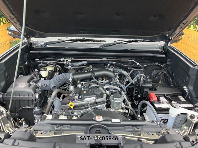 Toyota Land Cruiser FJ 2026-07 8438279-17