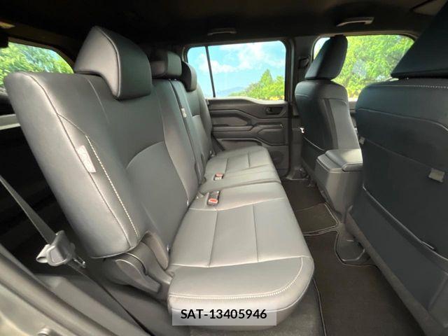 Toyota Land Cruiser FJ 2026-07 8438279-8