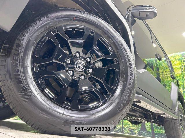 Toyota Land Cruiser FJ 2026-07 8438283-12