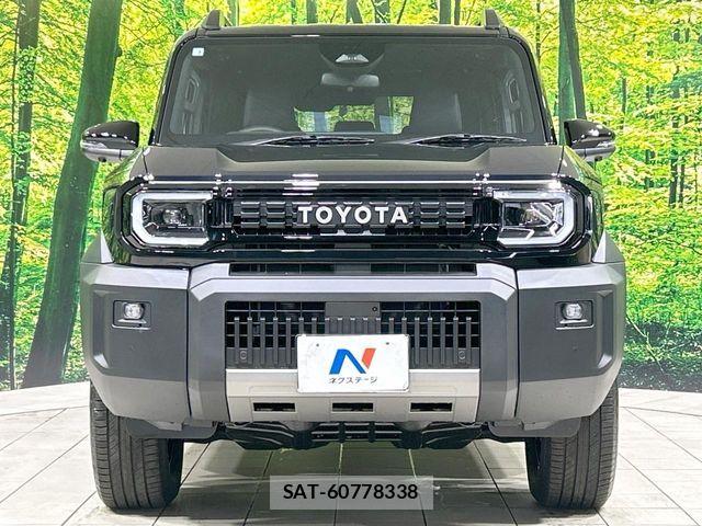 Toyota Land Cruiser FJ 2026-07 8438283-13