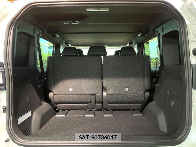 Toyota Land Cruiser FJ 2026-07 8438287-12