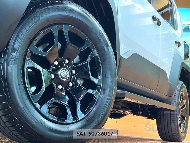 Toyota Land Cruiser FJ 2026-07 8438287-14