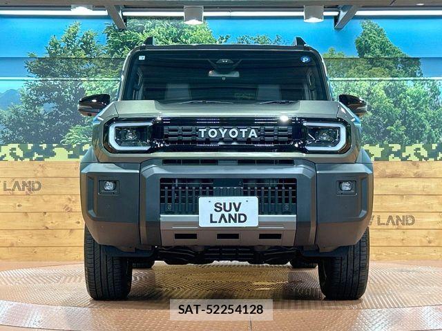 Toyota Land Cruiser FJ 2026-07 8457763-13