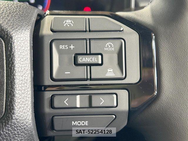 Toyota Land Cruiser FJ 2026-07 8457763-4