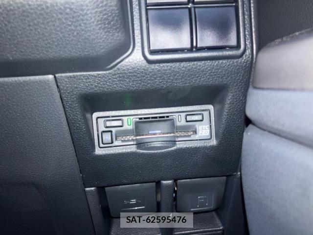 Toyota Land Cruiser FJ 2026-06 8562324-22