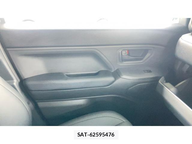 Toyota Land Cruiser FJ 2026-06 8562324-24