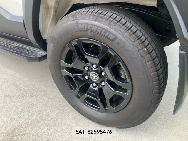 Toyota Land Cruiser FJ 2026-06 8562324-8