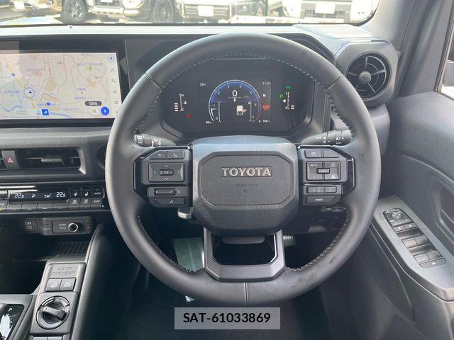 Toyota Land Cruiser FJ 2026-06 8627358-10