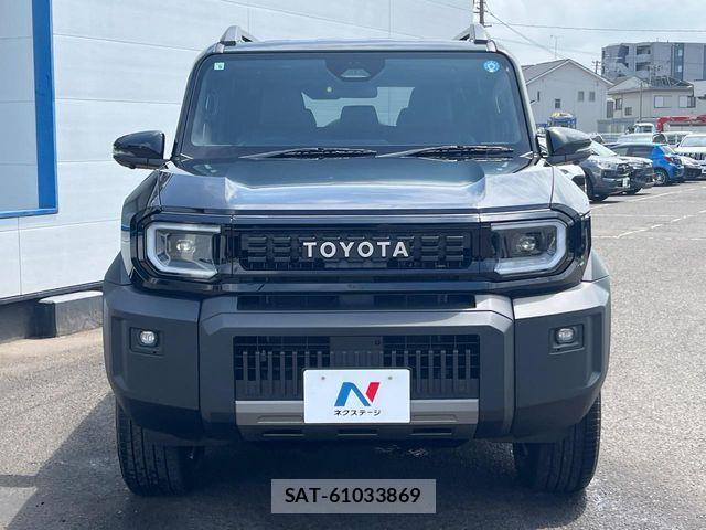 Toyota Land Cruiser FJ 2026-06 8627358-13