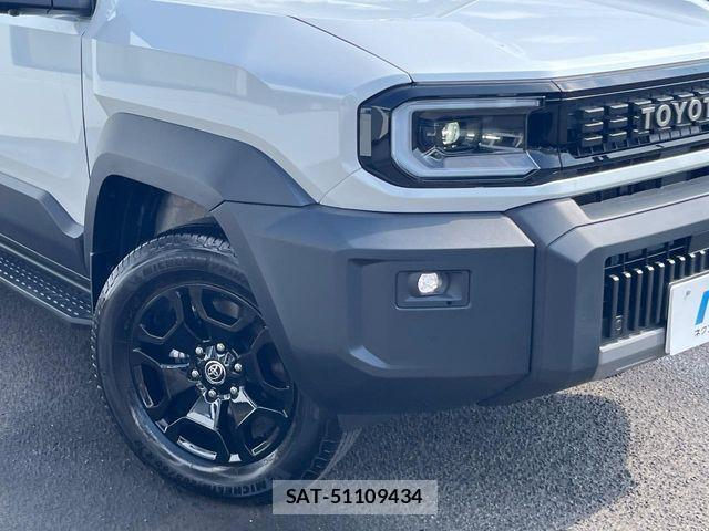 Toyota Land Cruiser FJ 2026-07 8627359-11