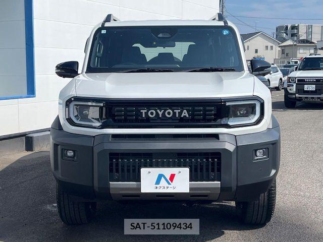 Toyota Land Cruiser FJ 2026-07 8627359-13