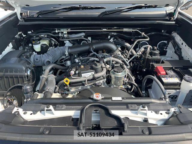 Toyota Land Cruiser FJ 2026-07 8627359-17