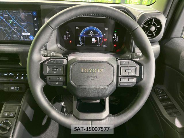 Toyota Land Cruiser FJ 2026-06 8627357-10