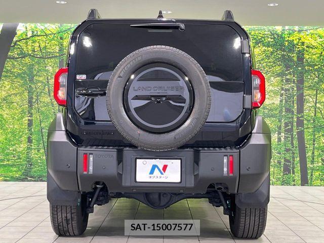 Toyota Land Cruiser FJ 2026-06 8627357-14