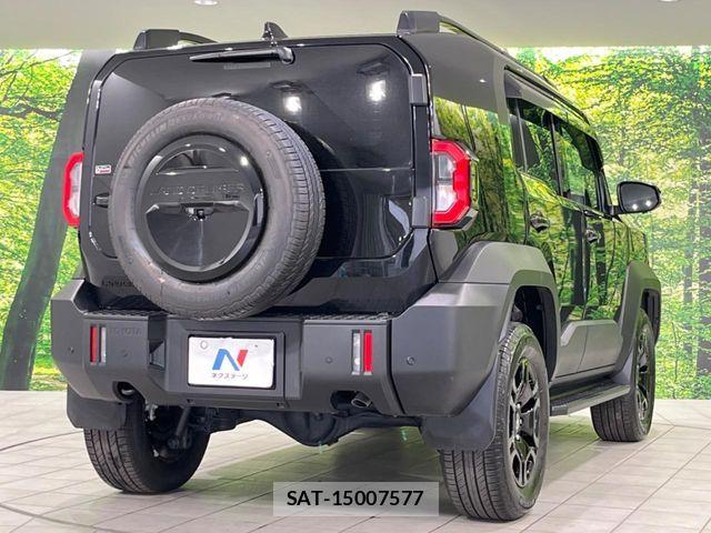 Toyota Land Cruiser FJ 2026-06 8627357-16