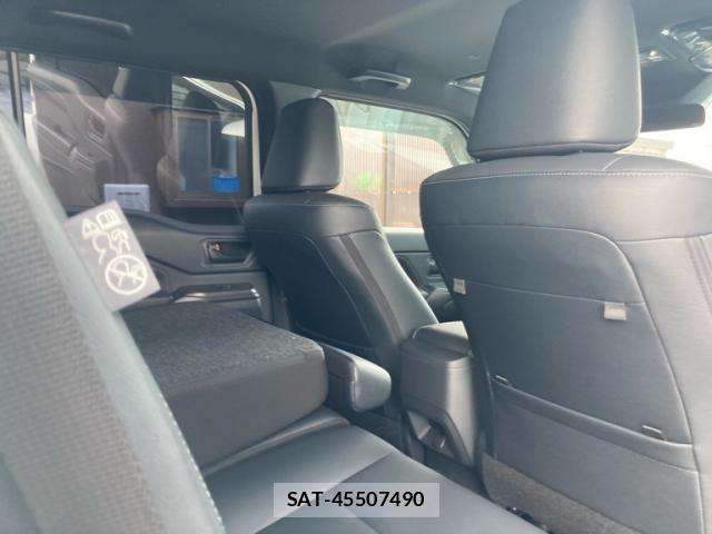 Toyota Land Cruiser FJ 2026-05 8659767-8