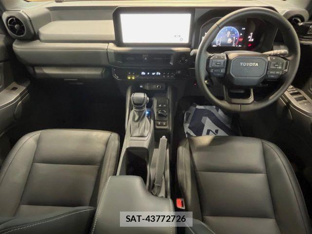 Toyota Land Cruiser FJ 2026-06 8659764-1