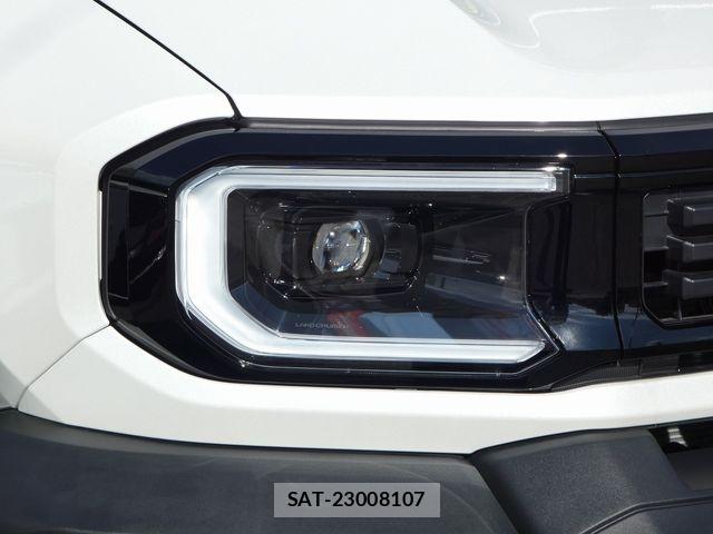 Toyota Land Cruiser FJ 2026-06 8659766-11