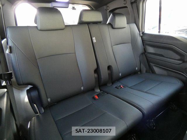 Toyota Land Cruiser FJ 2026-06 8659766-20