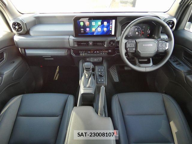 Toyota Land Cruiser FJ 2026-06 8659766-26