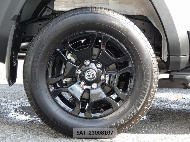 Toyota Land Cruiser FJ 2026-06 8659766-7