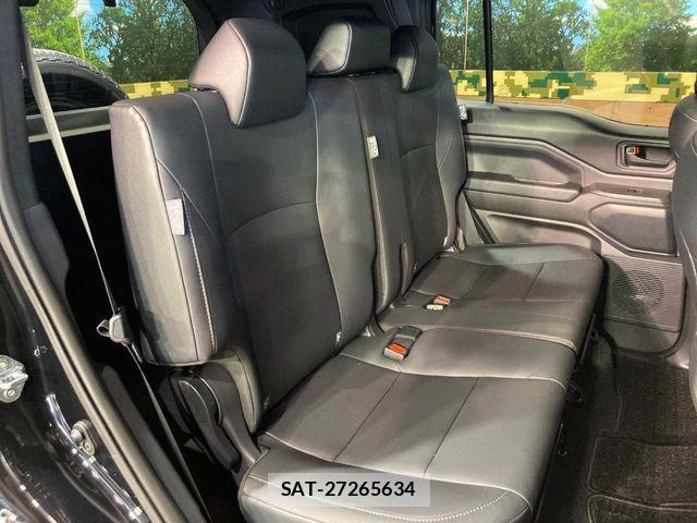 Toyota Land Cruiser FJ 2026-06 8685797-9