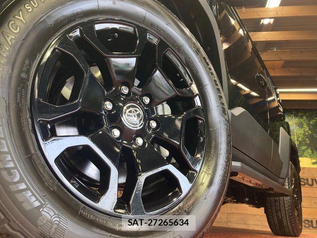 Toyota Land Cruiser FJ 2026-06 8685797-12