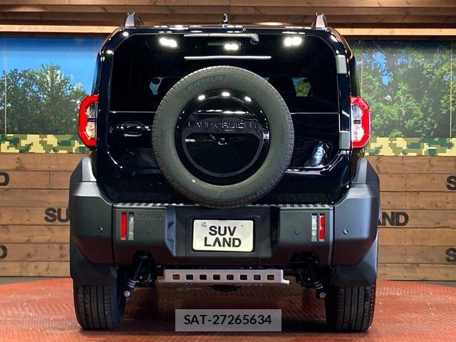 Toyota Land Cruiser FJ 2026-06 8685797-14