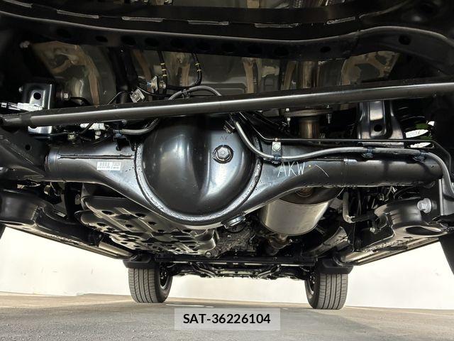 Toyota Land Cruiser FJ 2026-08 8743135-10