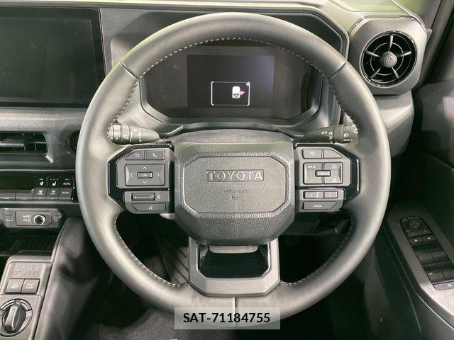 Toyota Land Cruiser FJ 2026-07 8780752-10