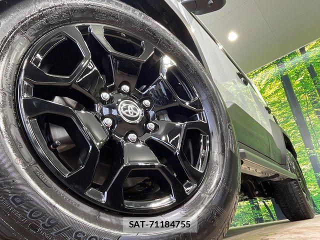 Toyota Land Cruiser FJ 2026-07 8780752-12