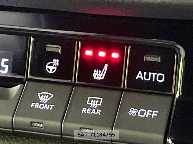 Toyota Land Cruiser FJ 2026-07 8780752-6