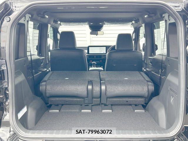Toyota Land Cruiser FJ 2026-06 8796357-11