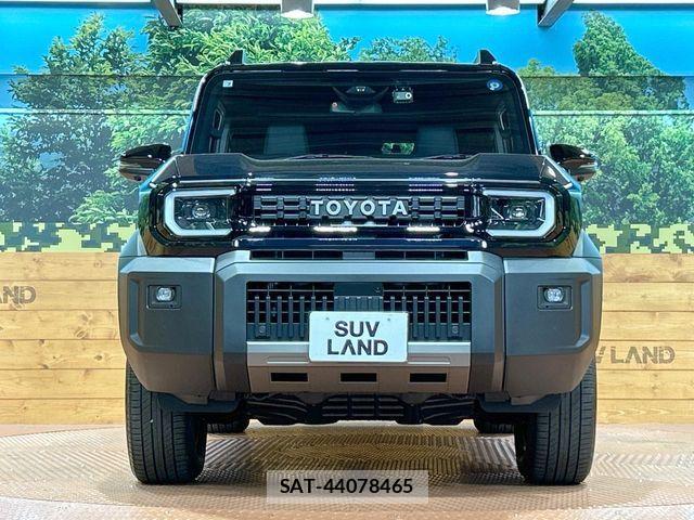 Toyota Land Cruiser FJ 2026-07 8796356-13