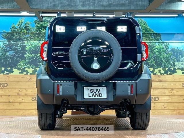 Toyota Land Cruiser FJ 2026-07 8796356-14